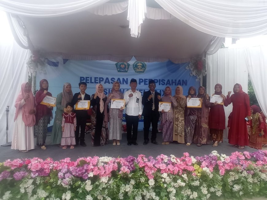 Pelepasan Dan Perpisahan Siswa Siswi Kelas IX MTS N 2 Lamsel
