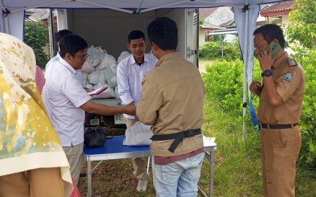 Dinas Ketahan Pangan Uji Coba Paket Sembako Murah Untuk Stabilitas Pangan
